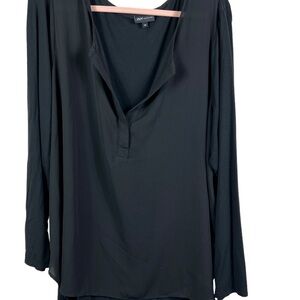 Jones New York Women's Size 3x Black Flowy Low V Neck Blouse Black